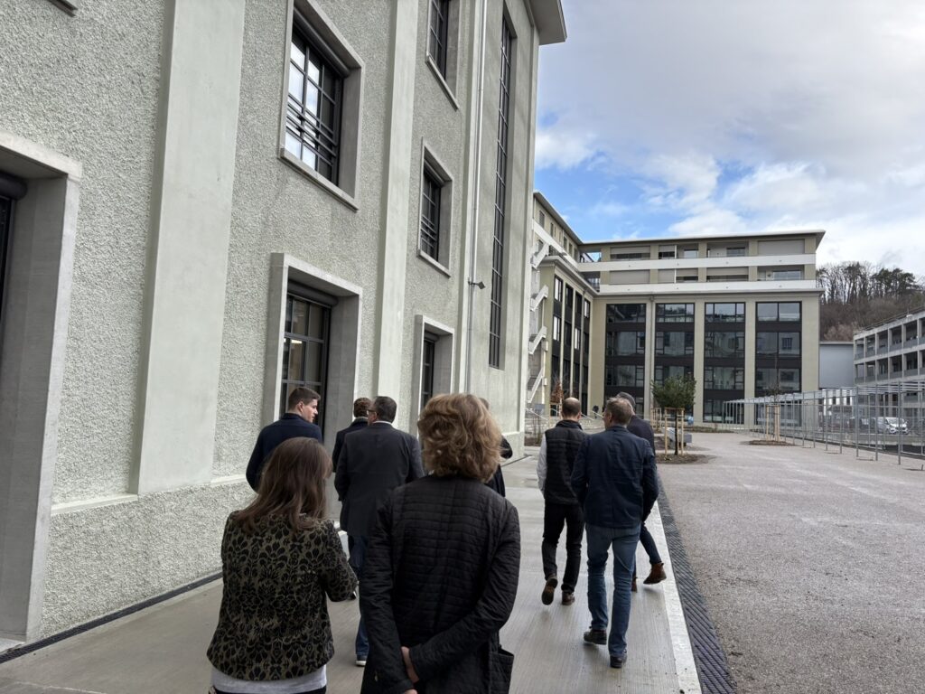 Besichtigung Schule für Gestaltung für das Berner Ökosystem