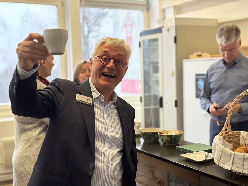 Wellcome Kaffee bei der Exkursion vom CEO-Club bei Ast & Fischer AG