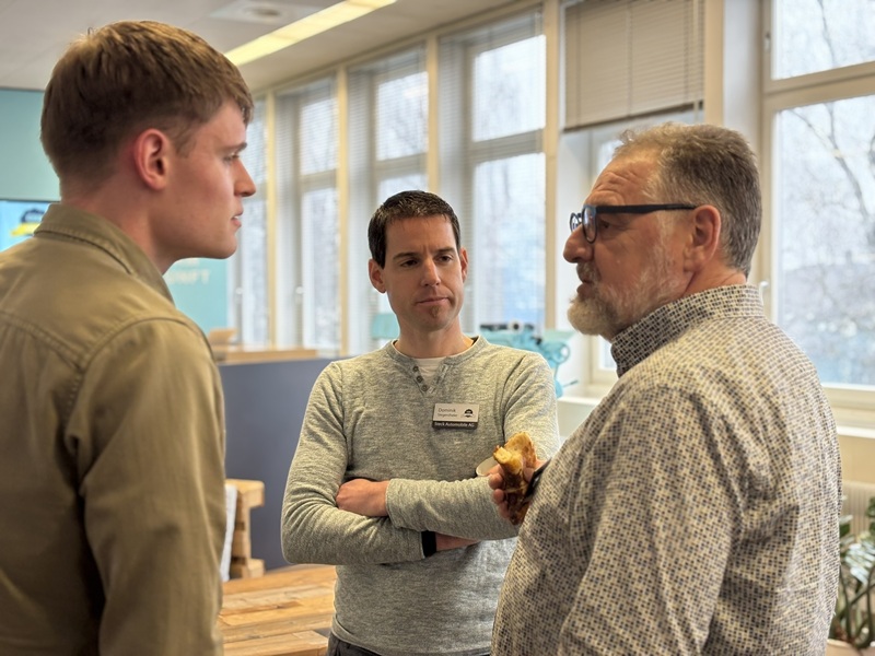Wellcome Kaffee bei der Exkursion vom CEO-Club bei Ast & Fischer AG
